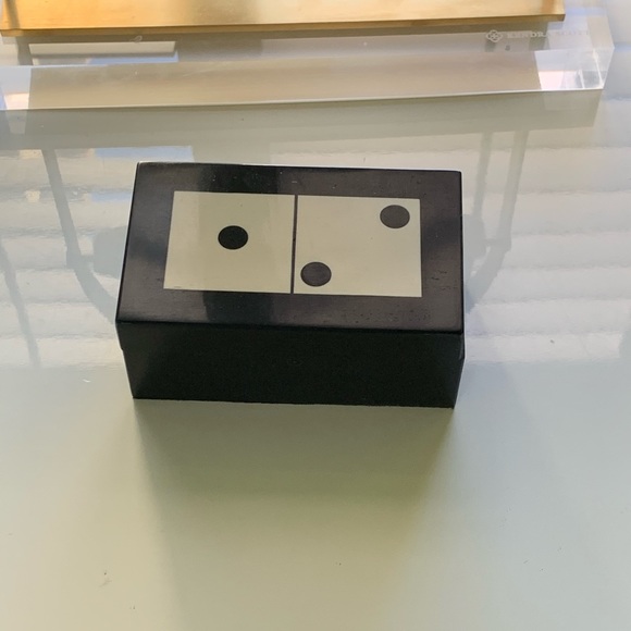 Found dominoes - Picture 4 of 11